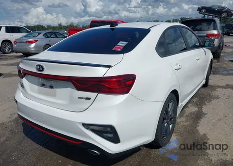 2021 Kia Forte Gt-Line z USA, uszkodzony, nr VIN 3KPF34AD1ME383504